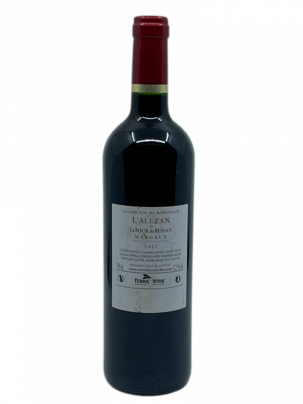 Bordeaux Margaux appellation Médoc Haut Médoc médocaine Château propriété domaine œnologue renommée Château Villegeorge Marie-Laure Lurton André Lurton Château La Tour de Bessan L’Alezan second vin certification Terra Vitis label reconnaissance vigne vignoble vin rouge respectueux environnement démarche durable millésime respect terroir fruit cru sélection parcelle vinification expression cépage assemblage longueur élevage barrique fût de chêne vieillissement maturité identité millésime