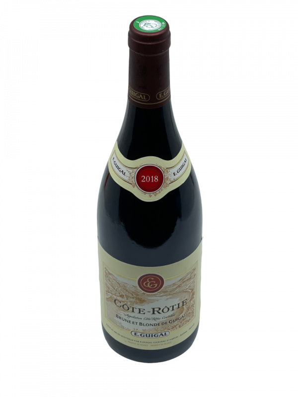 Rhône Côte Rôtie Guigal Brune Blonde appellation véritable joyau viticole vignes vin rouge domaine familial exploitation renommée réputation marque mondial reconnaissance tradition savoir-faire génération millésime nez bouche attaque finale note arôme bouquet couleur robe reflets style classique nuance tourbe olive réglisse terreuse magnifique cassis fruits noirs belle texture riche profondeur richesse étonnante corsé vieillissement apogée maturité