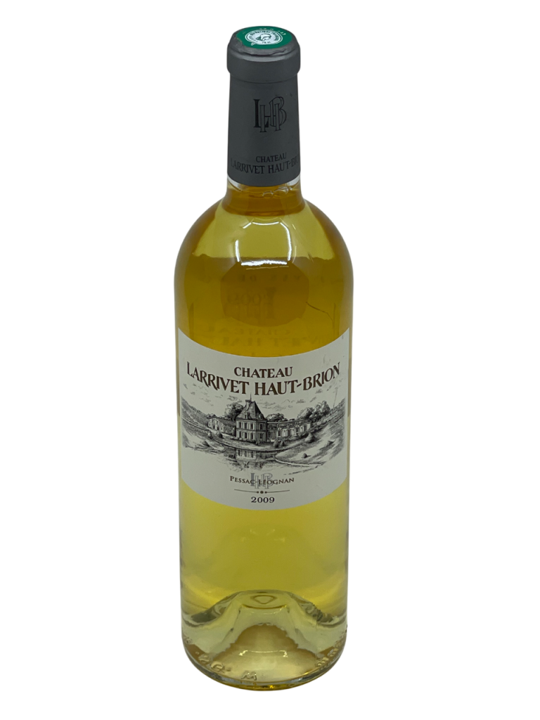 Bordeaux Pessac Léognan Graves Blanc appellation Château Larrivet Haut Brion vignoble vigne vin blanc propriété histoire passion ambition assemblage cépage sauvignon sémillon millésime nez bouche attaque finale note arôme bouquet couleur robe reflets or clair cristalline fruits jaunes épices complexe miellée agrumes puissante fruité frâiche minérale intense plaisir saveur finesse robert parker wine advocate