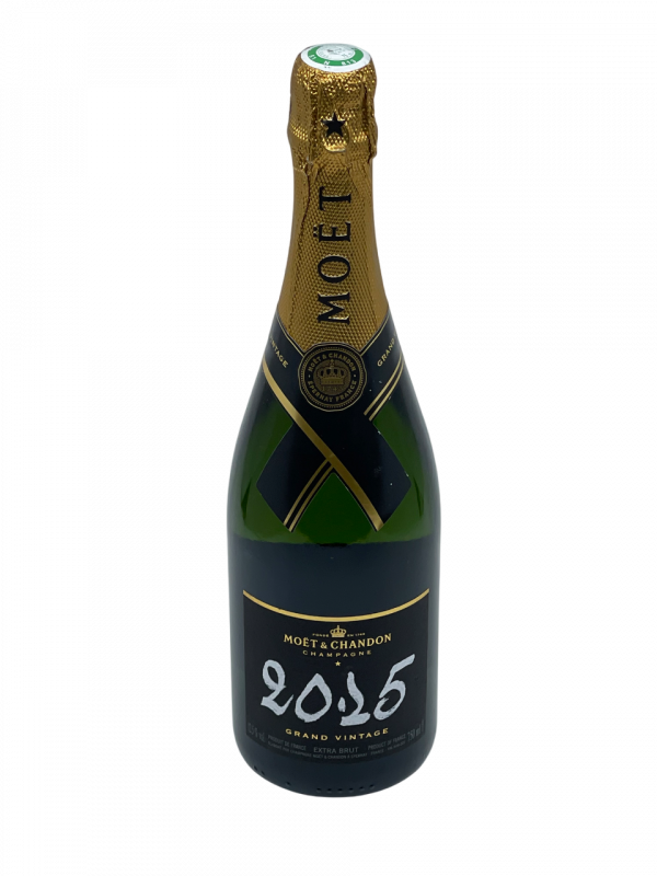 Champagne brut millésimé vintage Moët et Chandon succès commercial renommé planétaire monde mondial cuvée brut impérial maison napoléon empereur honneur sabre meilleures années exceptionnelles LVMH propriétaire millésime assemblage cépage chardonnay pinot noir meunier interprétation expression terroir lumineux lueur histoire initiation nez bouche attaque finale note arôme bouquet couleur robe récolte qualité exceptionnelle maturité puissant fruité charnu remarquable