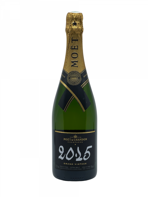 Champagne brut millésimé vintage Moët et Chandon succès commercial renommé planétaire monde mondial cuvée brut impérial maison napoléon empereur honneur sabre meilleures années exceptionnelles LVMH propriétaire millésime assemblage cépage chardonnay pinot noir meunier interprétation expression terroir lumineux lueur histoire initiation nez bouche attaque finale note arôme bouquet couleur robe récolte qualité exceptionnelle maturité puissant fruité charnu remarquable