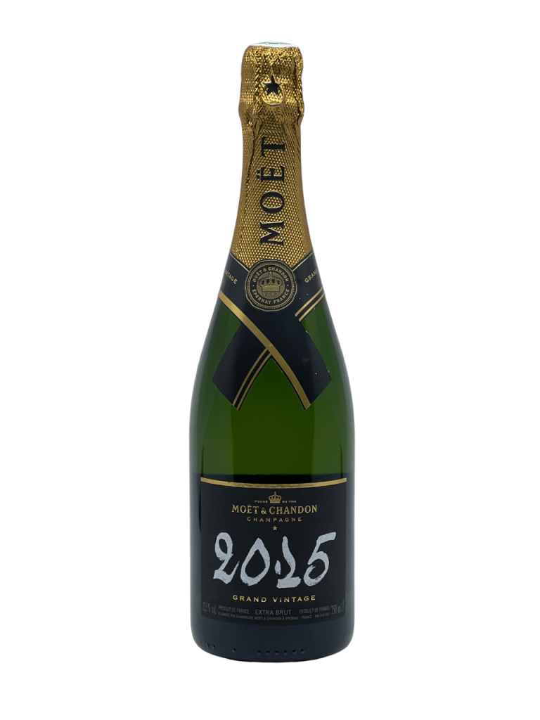 Champagne brut millésimé vintage Moët et Chandon succès commercial renommé planétaire monde mondial cuvée brut impérial maison napoléon empereur honneur sabre meilleures années exceptionnelles LVMH propriétaire millésime assemblage cépage chardonnay pinot noir meunier interprétation expression terroir lumineux lueur histoire initiation nez bouche attaque finale note arôme bouquet couleur robe récolte qualité exceptionnelle maturité puissant fruité charnu remarquable