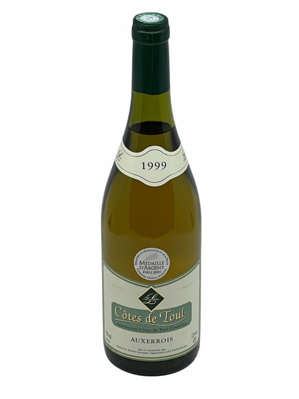 Lorraine Côtes de Toul appellation AOC Domaine Laroppe familial génération transmission succession savoir-faire expertise ancestral historique producteur récoltant cépage auxerrois vigne vin blanc millésime nez bouche attaque finale note arôme bouquet palais palette aromatique couleur robe reflets richesse agrume pomme verte coing pistache vieillissement apogée maturité charmeur médaille