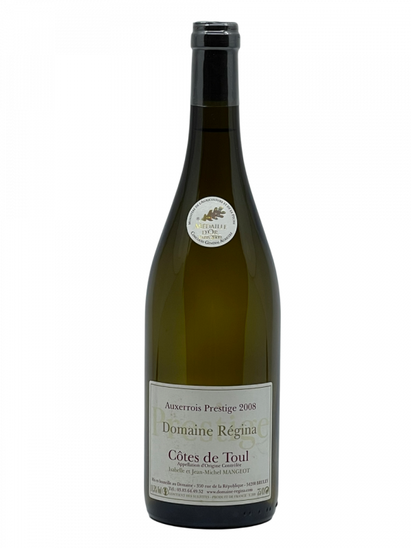 Lorraine Côtes de Toul appellation AOC Domaine Régina familial génération transmission succession savoir-faire expertise ancestral historique producteur récoltant cépage auxerrois vigne vin blanc millésime nez bouche attaque finale note arôme bouquet palais palette aromatique couleur robe reflets richesse agrume pomme verte coing pistache vieillissement apogée maturité charmeur médaille